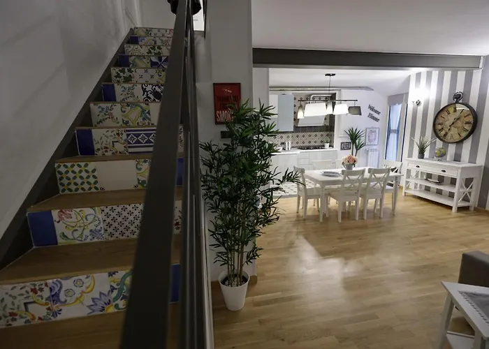 Happy House 31